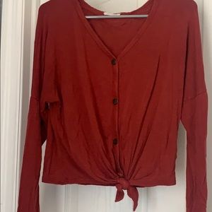 button down shirt w tie